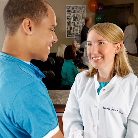 800_circle_dr-fox_recpgreet_general